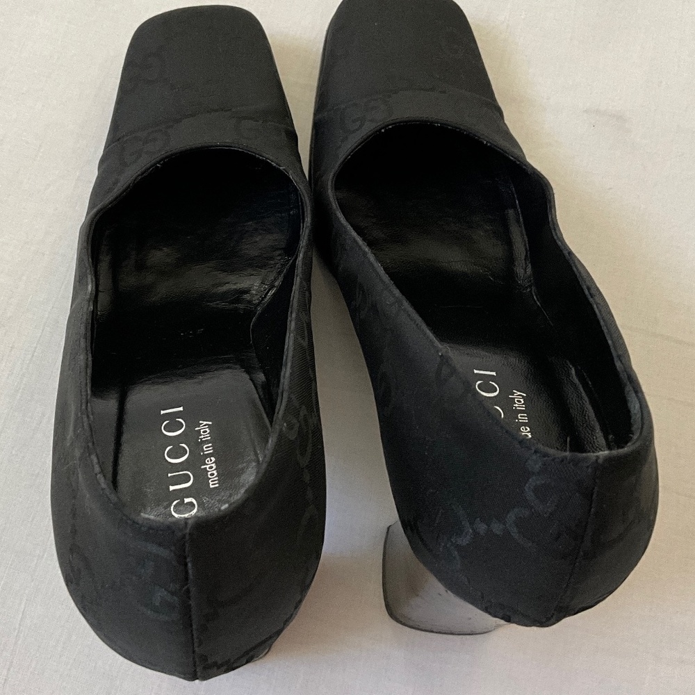 GUCCI Classic Monogram Canvas Pumps Size 9 Black - Picture 11 of 12